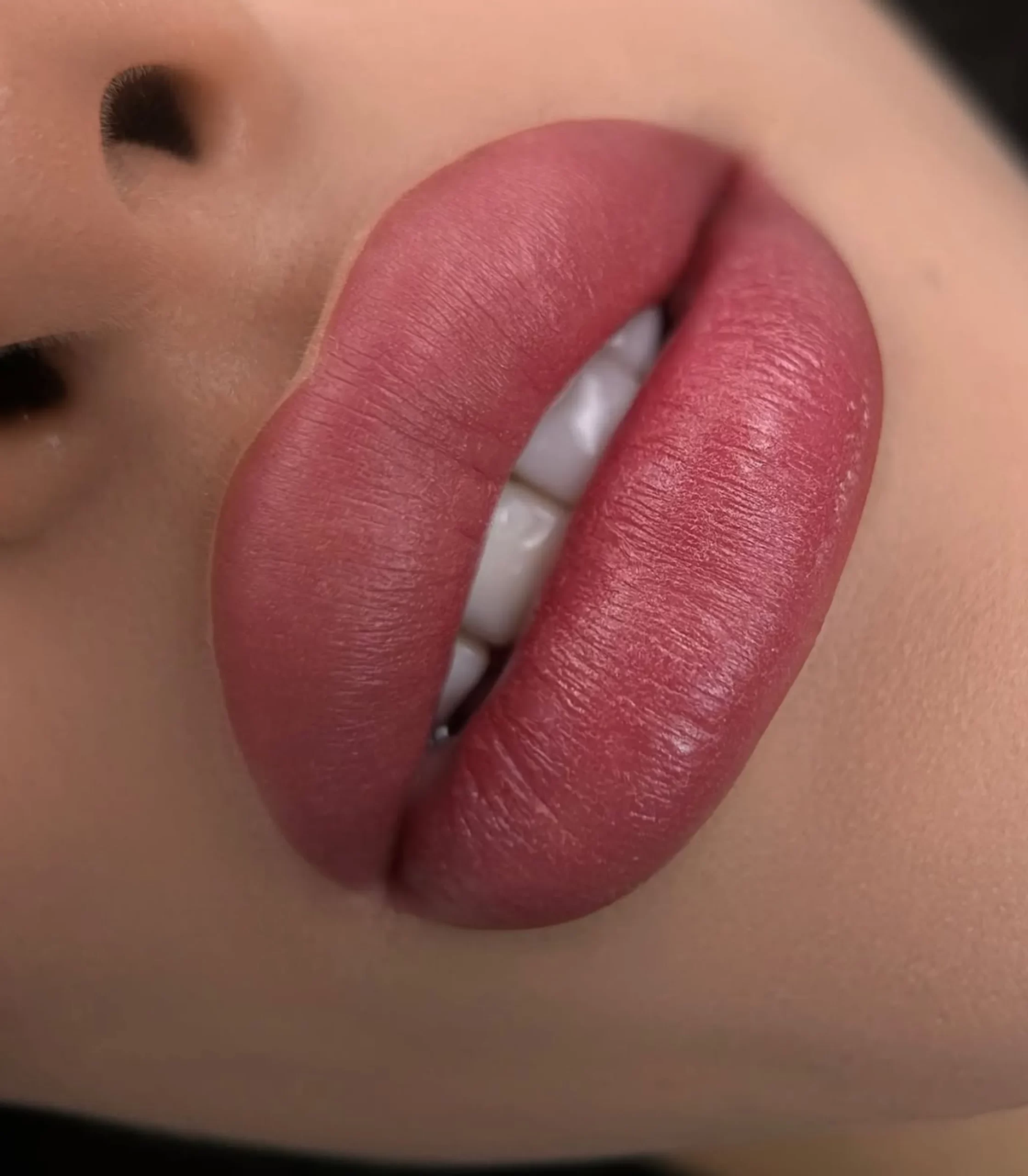 lips cosmetic tattoo