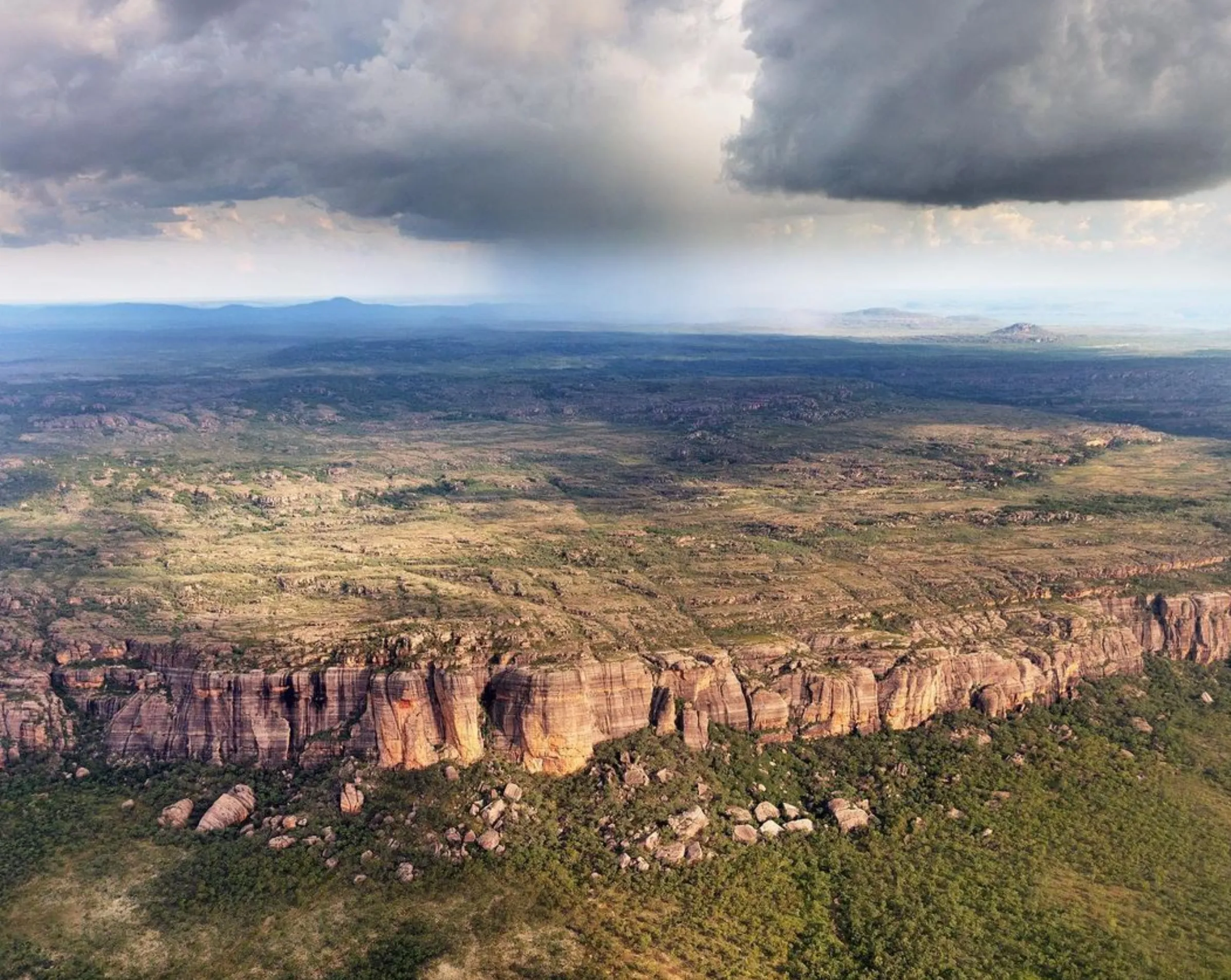 huge cliffs, Kakadu