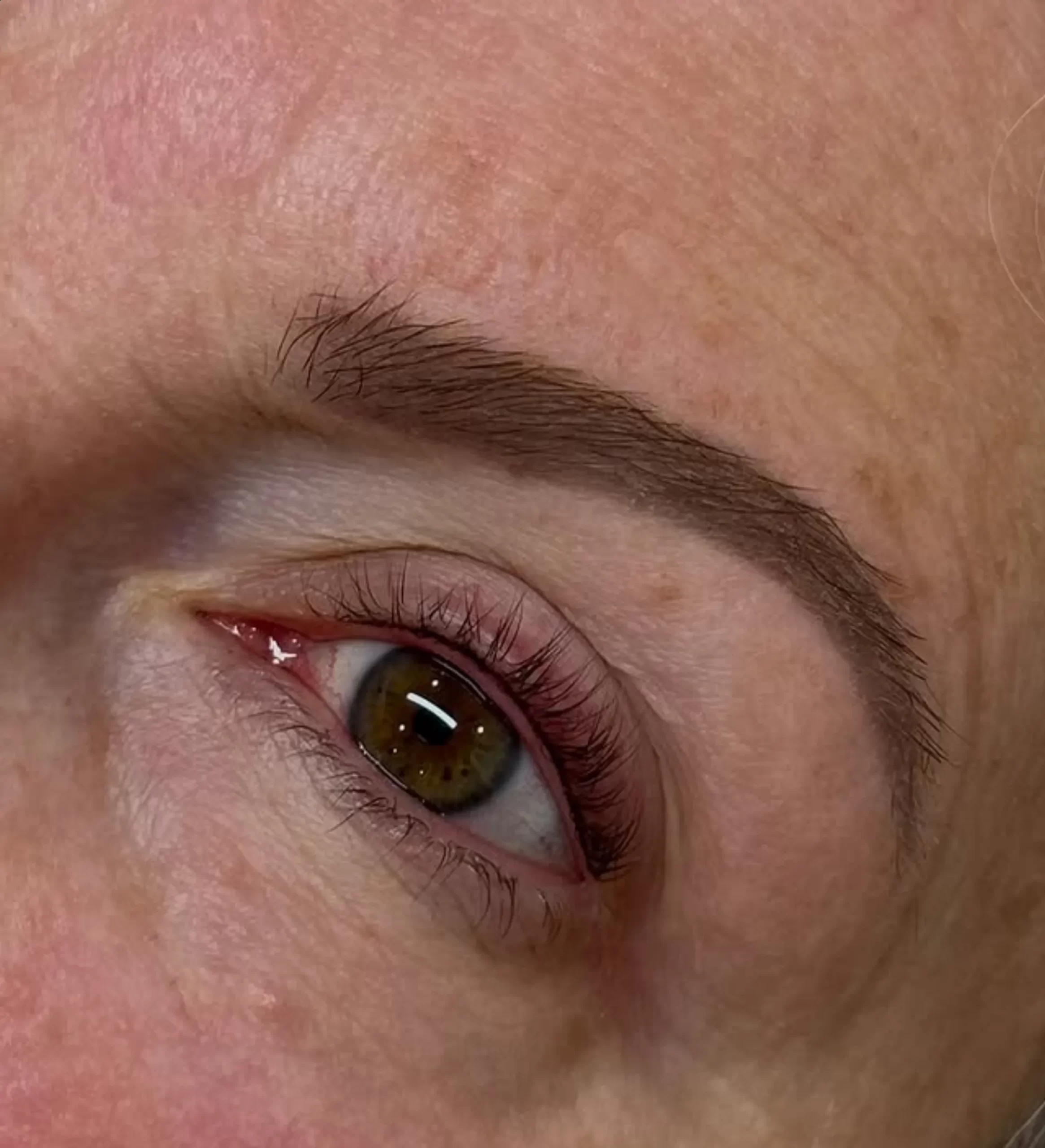 cosmetic tattoo risks near eyes
